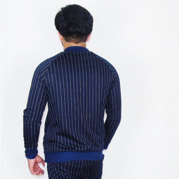 Classic Tracksuit - Picture 5 of 5